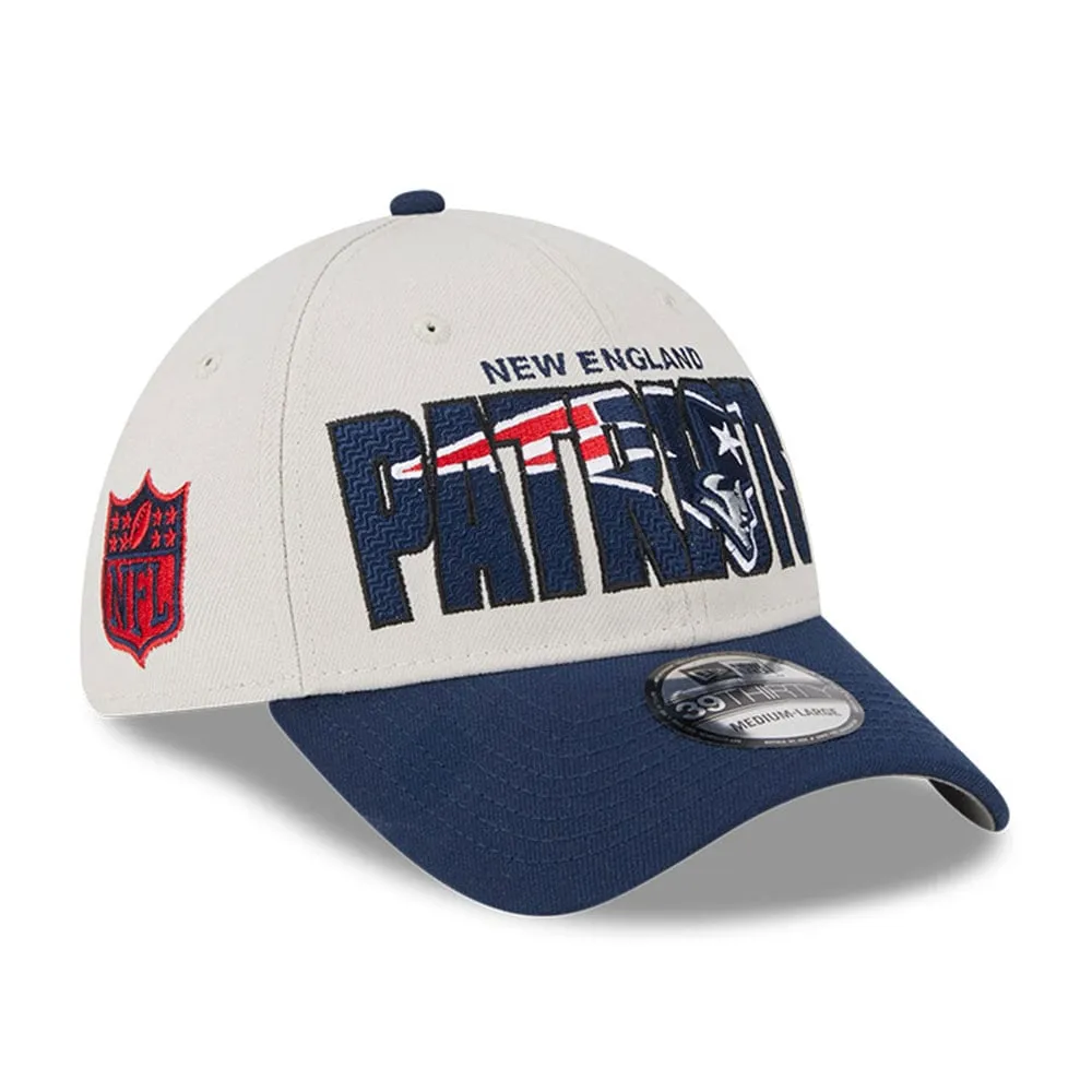 Men's New Era  Cream England Patriots 2023 NFL Draft 39THIRTY Flex Hat