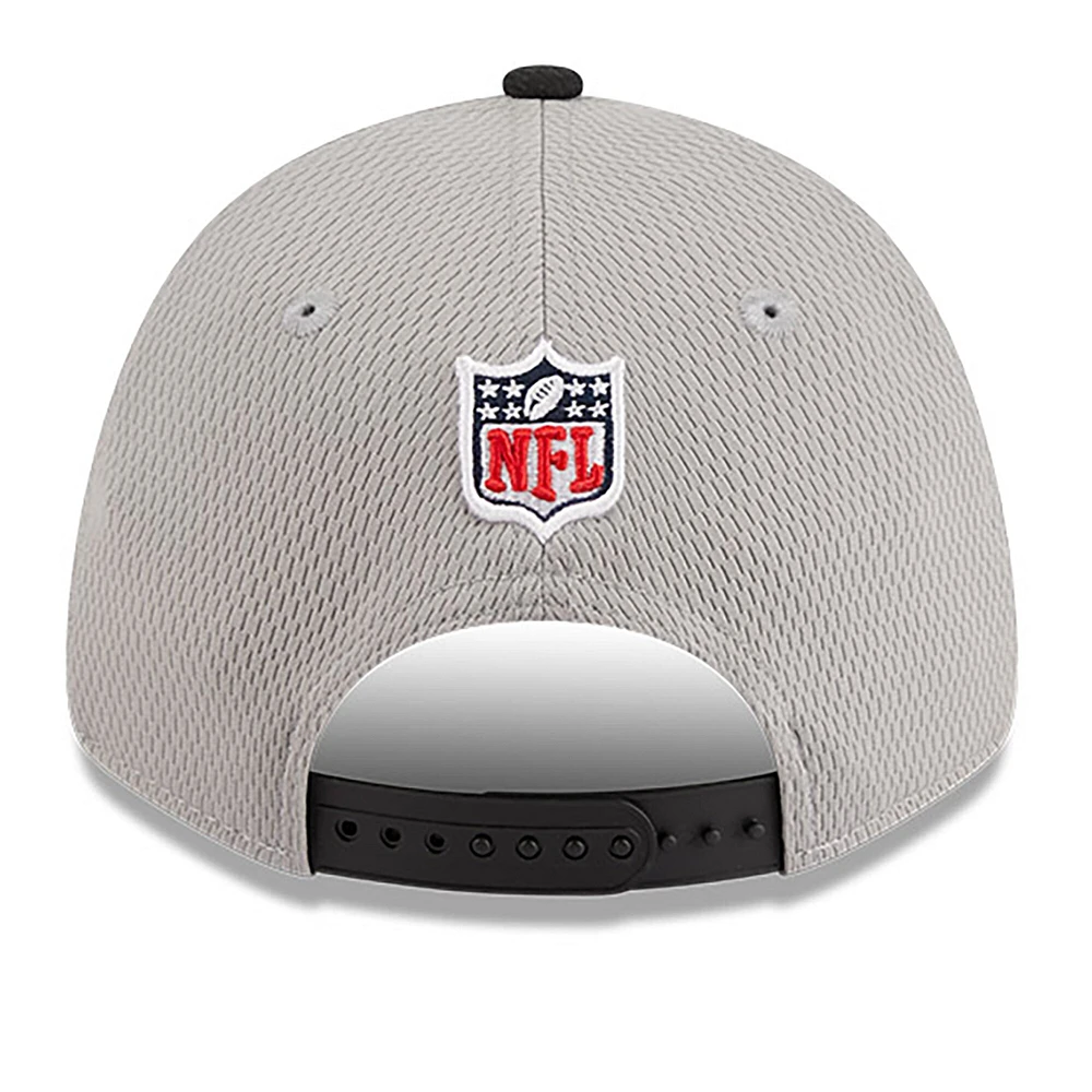 Casquette ajustable 9FORTY Sideline des Patriots de la Nouvelle-Angleterre 2023 New Era pour homme