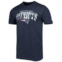 T-shirt New Era bleu marine chiné England Patriots Training Collection pour homme