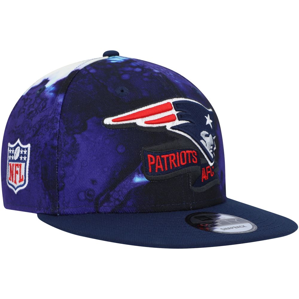 Men's New Era Navy New England Patriots 2022 Sideline - 9FIFTY Ink Dye Snapback Hat