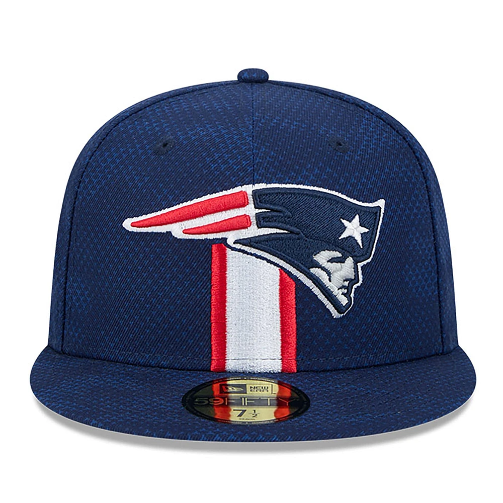 Men's New Era  Navy England Patriots 2024 Sideline 59FIFTY Fitted Hat