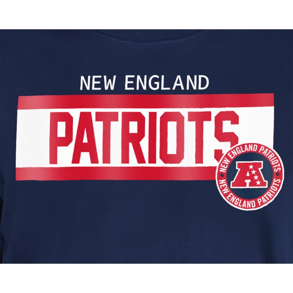 T-shirt à imprimé haute densité New Era bleu marine England Patriots 3rd Down pour homme