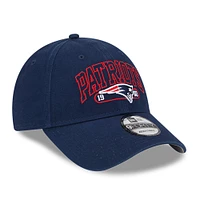 Men's New Era Navy New England Patriots Outline 9FORTY Snapback Hat