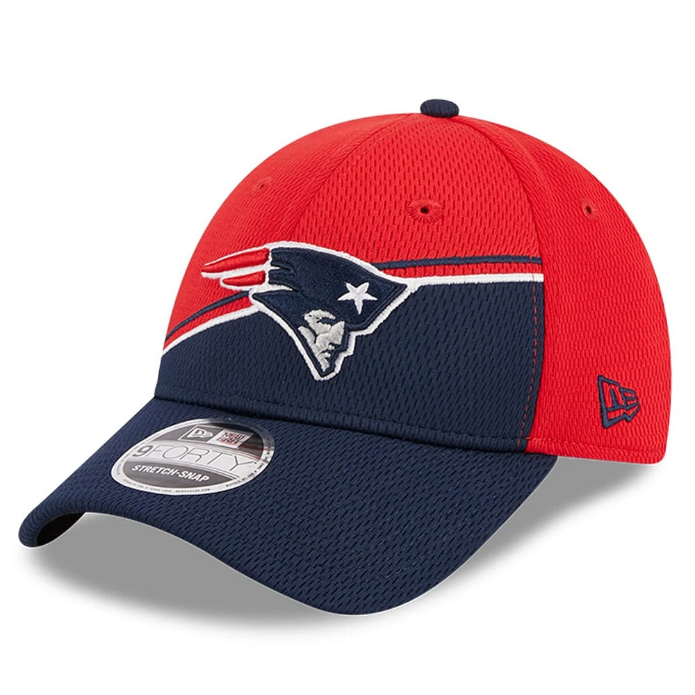 Men's New Era /Navy New England Patriots 2023 Sideline 9FORTY Adjustable Hat