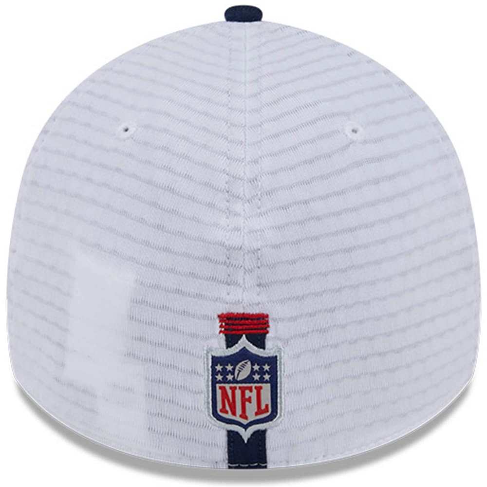 Men's New Era White/Navy England Patriots 2024 NFL Training Camp 39THIRTY Flex Hat