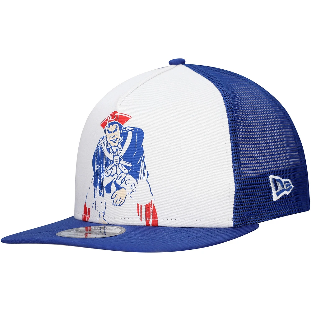 Men's New Era White/Royal New England Patriots Distressed 9FIFTY A-Frame Snapback Hat