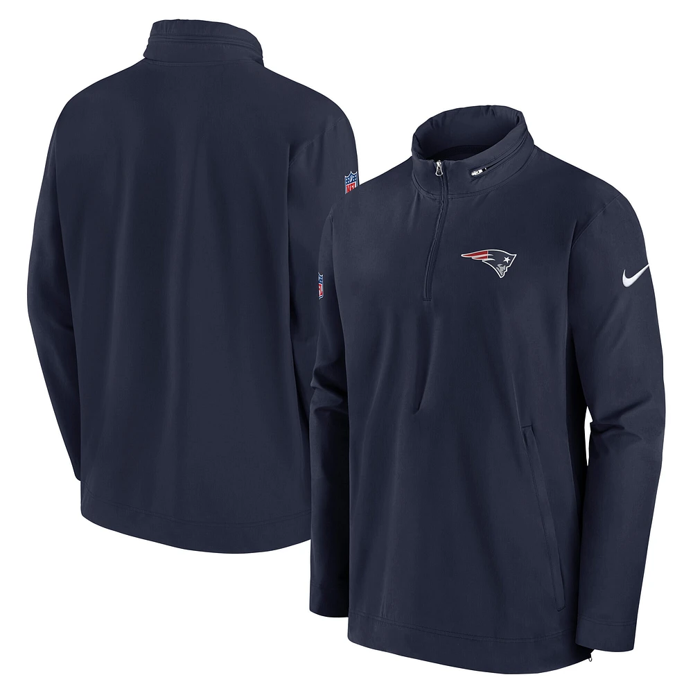 Veste à capuche semi-zippée Nike bleu marine New England Patriots 2023 Sideline Coach pour homme