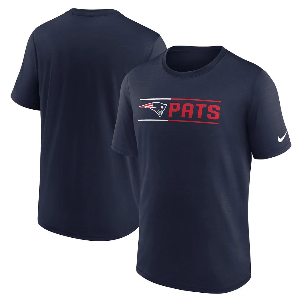 T-shirt Nike bleu marine New England Patriots Exceed Performance pour homme