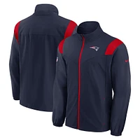 Veste entièrement zippée avec logo tissé Nike bleu marine New England Patriots Sideline pour homme