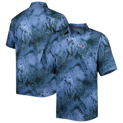 New England Patriots Tommy Bahama Big & Tall Coast Luminescent Fronds Camp IslandZone Button-Up Shirt - Navy