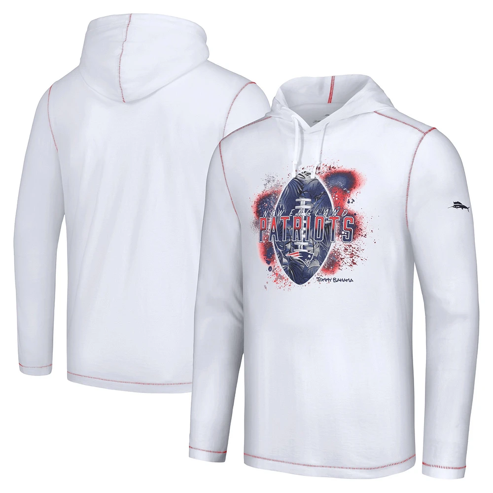 Sweat à capuche Tommy Bahama blanc New England Patriots Graffiti Touchdown pour homme