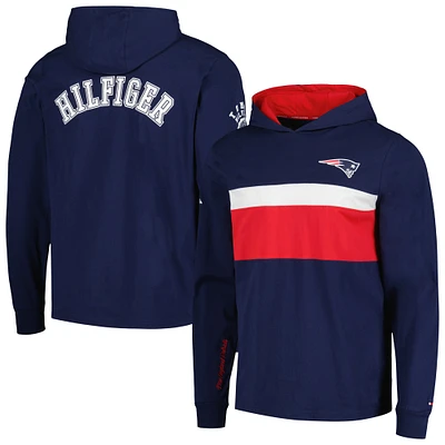 T-shirt à capuche manches longues Tommy Hilfiger bleu marine New England Patriots Morgan pour hommes