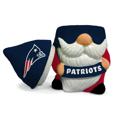 New England Patriots 12.5oz. Holiday Gnome Ceramic Candle