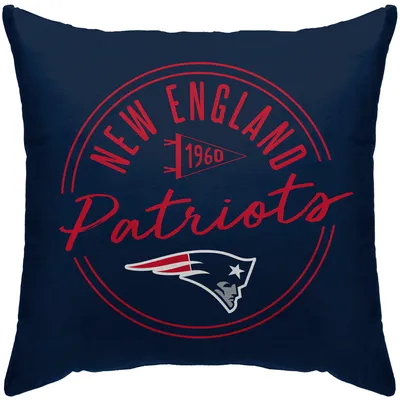 New England Patriots 18'' x 18'' Helmet Logo Duck Cloth Décor Pillow Cover