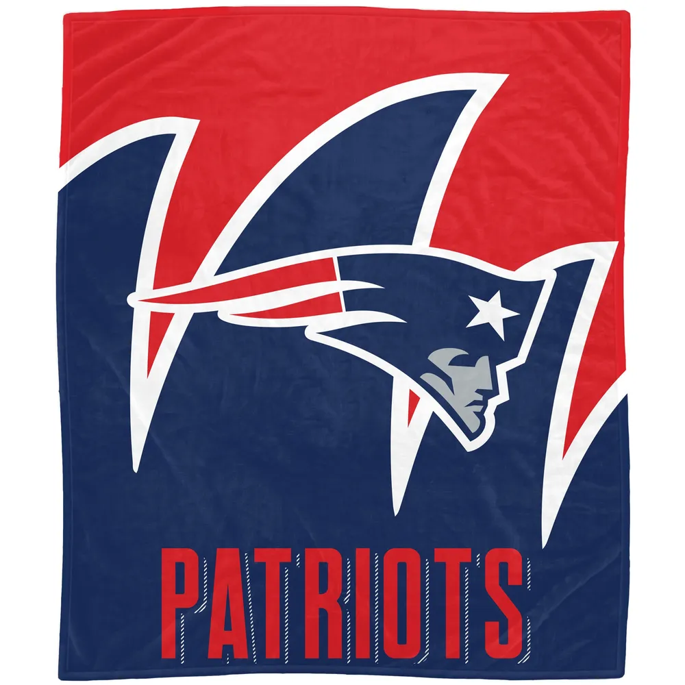 Lids New England Patriots 60'' x 70'' Splash Coral Fleece Blanket