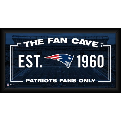Collage encadré de grotte de fans des Patriots de la Nouvelle-Angleterre, 10 po x 20 po