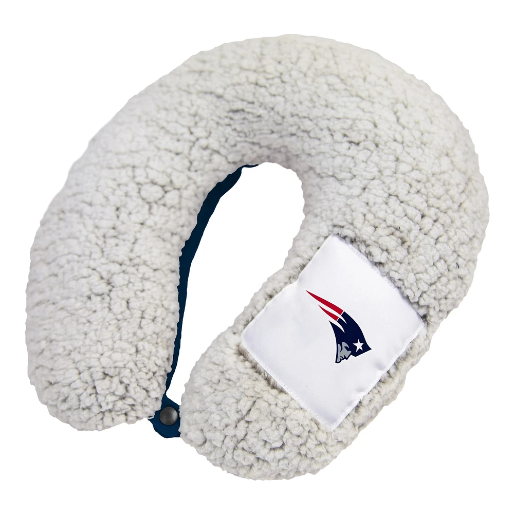 Oreiller cervical Frosty Sherpa des Patriots de la Nouvelle-Angleterre