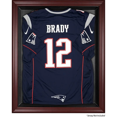 Vitrine de présentation du logo du maillot des New England Patriots avec cadre en acajou