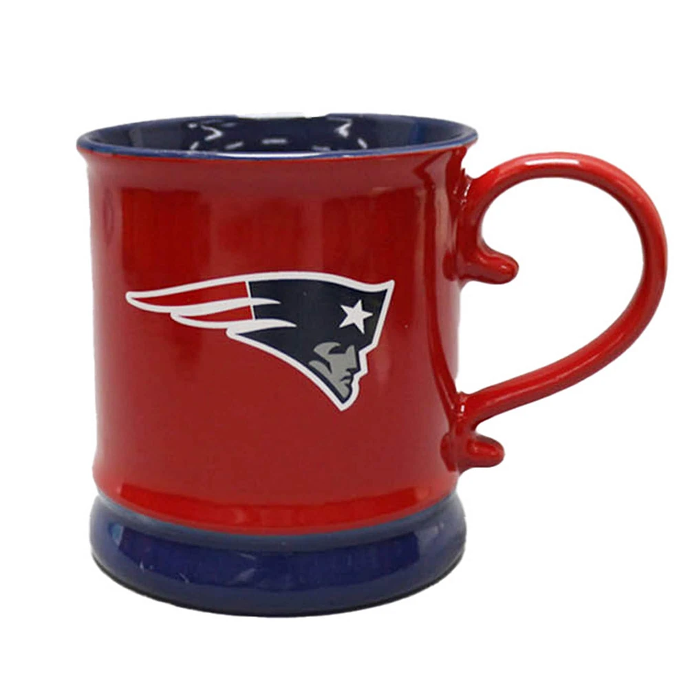 The Memory Company New England Patriots 16oz. Fluted Mug with Swirl Handle