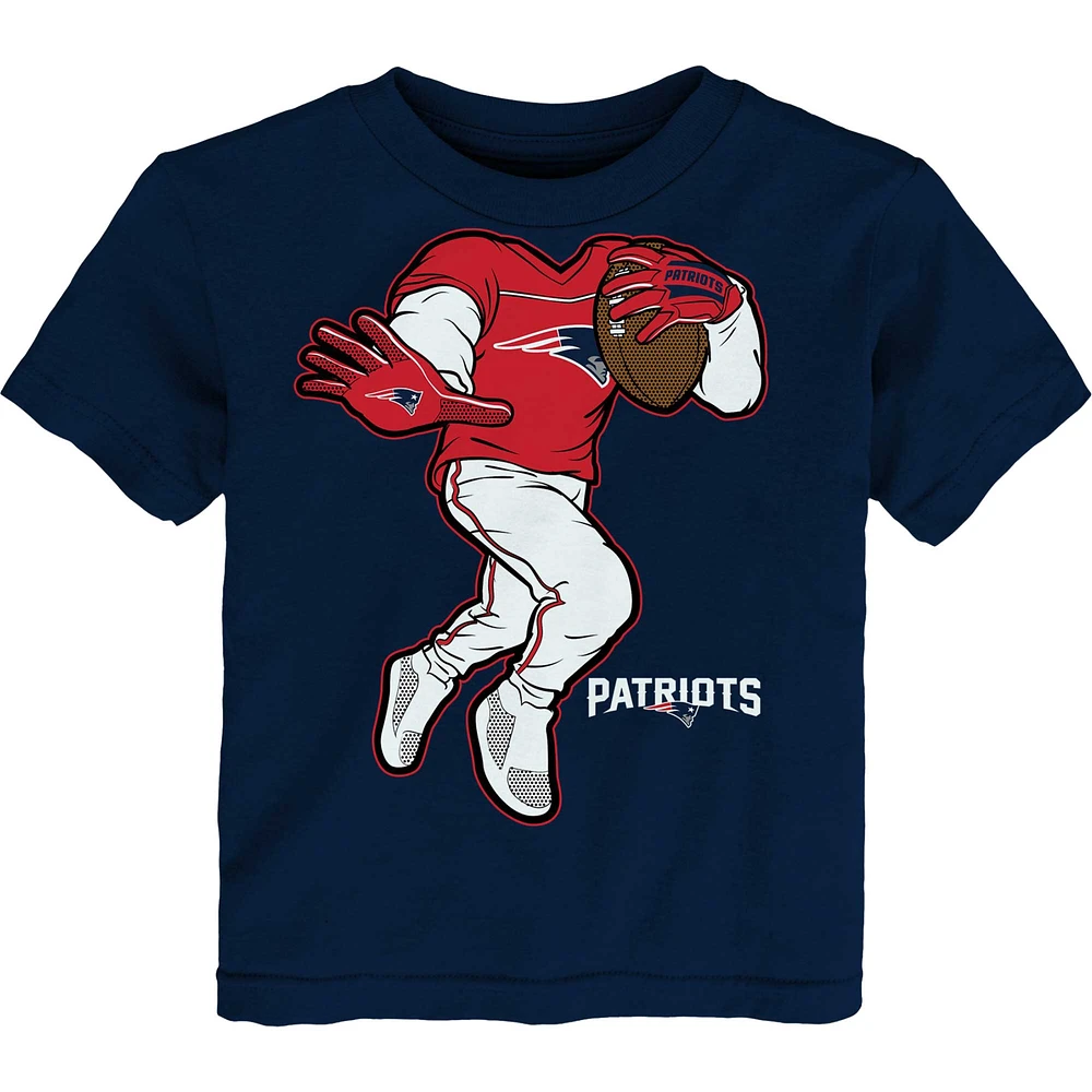 T-shirt bleu marine New England Patriots Stiff Arm pour tout-petit