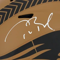 Casque authentique autographié par Tom Brady des New England Patriots Salute to Service Speed ​​2023 - Signé à l'encre blanche