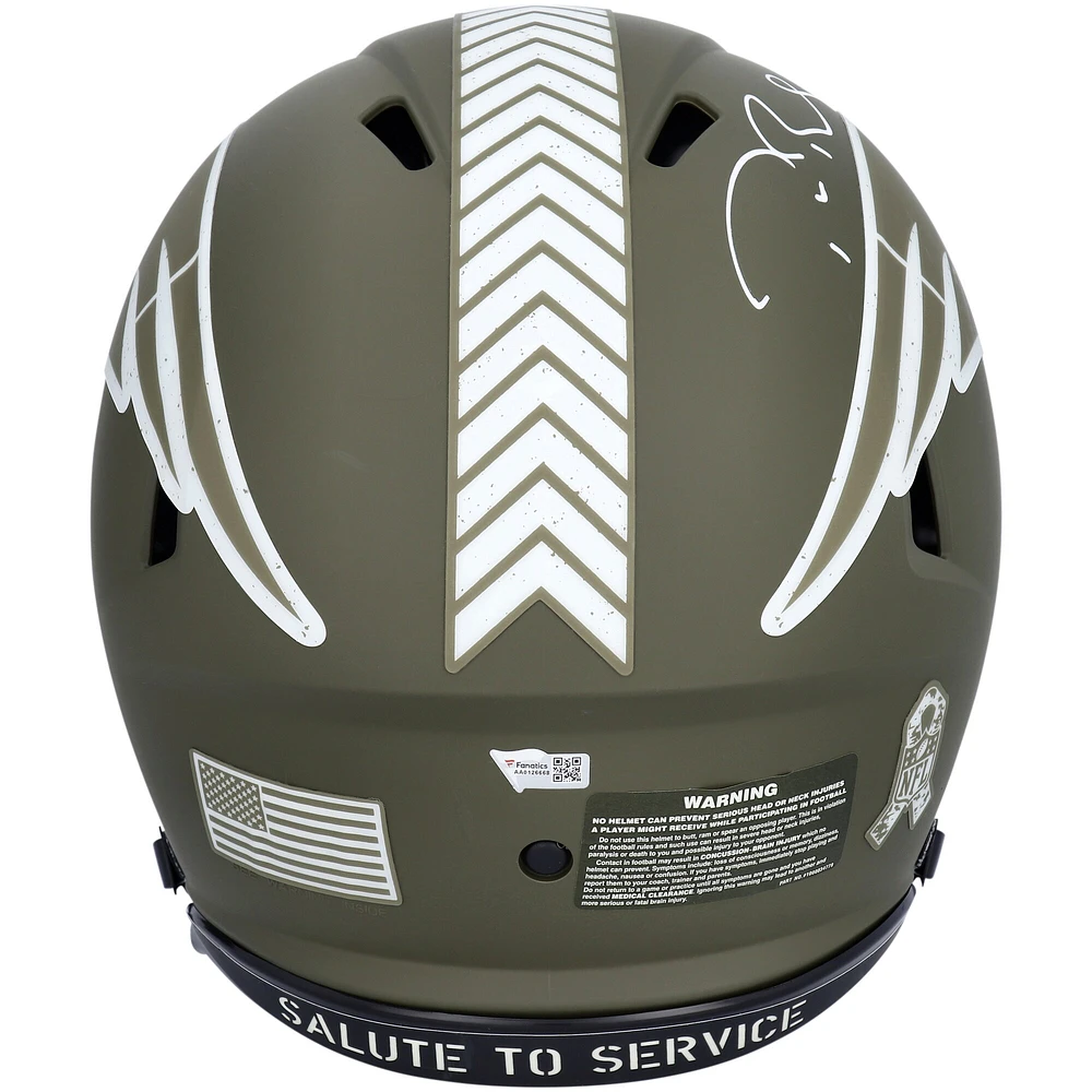 Casque authentique Riddell Salute To Service Speed ​​2022 autographié par Tom Brady des New England Patriots