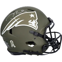 Casque authentique Riddell Salute To Service Speed ​​2022 autographié par Tom Brady des New England Patriots