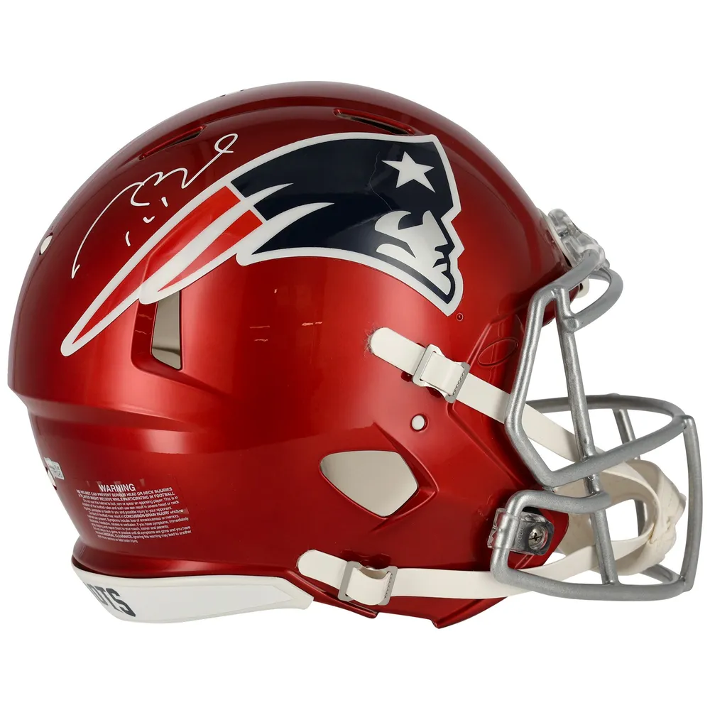 red patriots helmet