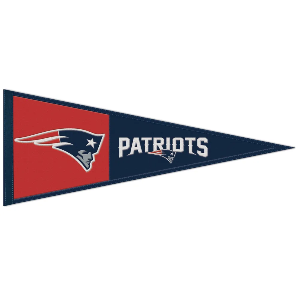 Lids New England Patriots Fanatics Branded On The Ball Pullover