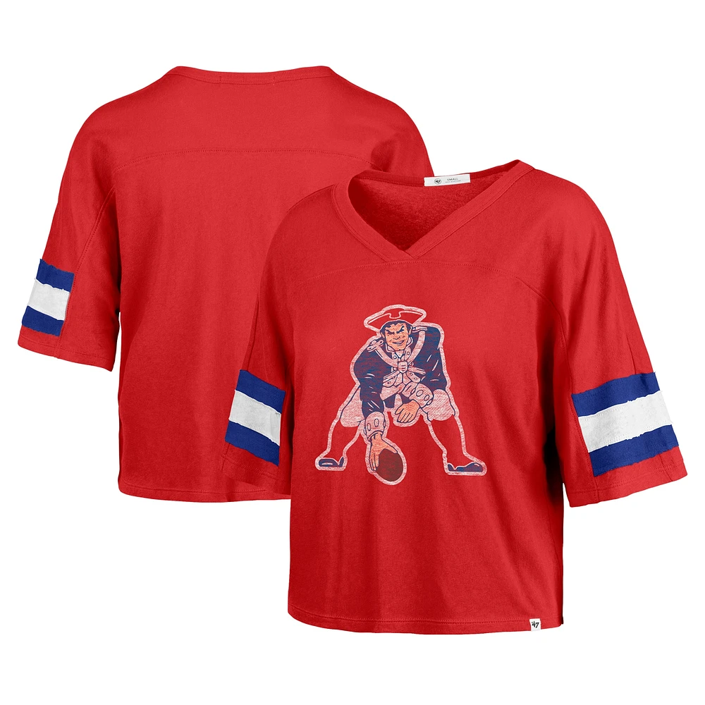 T-shirt court à col en V Double Header Scout des New England Patriots '47 pour femmes