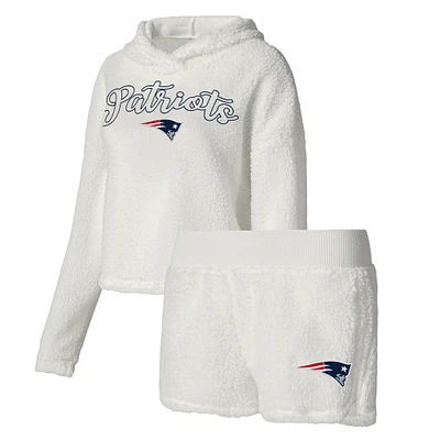 Women's Concepts Sport  White New England Patriots Fluffy Pullover Sweatshirt & Shorts Sleep Set