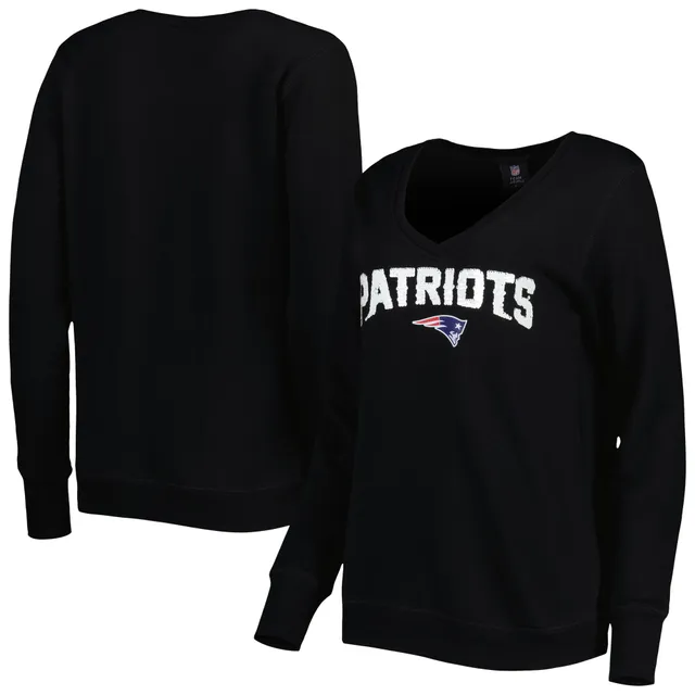 Women's Antigua White New England Patriots Victory Crewneck