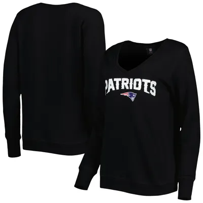 New England Patriots Cuce Women's Sequin Logo V-Neck Pullover Sweatshirt - Black