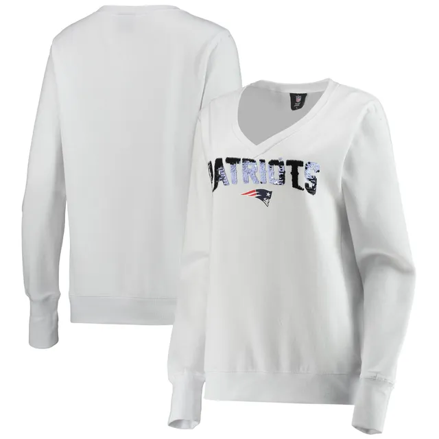 Lids New England Patriots Cuce Women's Victory V-Neck Pullover