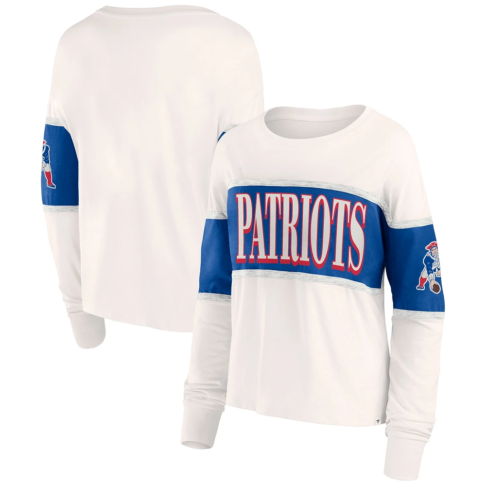 T-shirt à manches longues Fanatics Cream New England Patriots Antique Block pour femmes