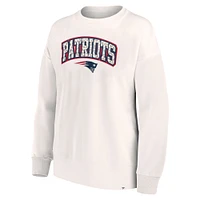 Sweat-shirt à enfiler imprimé léopard New England Patriots pour femme de la collection Fanatics Cream