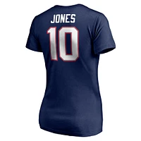 T-shirt à col en V avec logo Fanatics Mac Jones des New England Patriots pour femmes, icône du joueur, nom et numéro