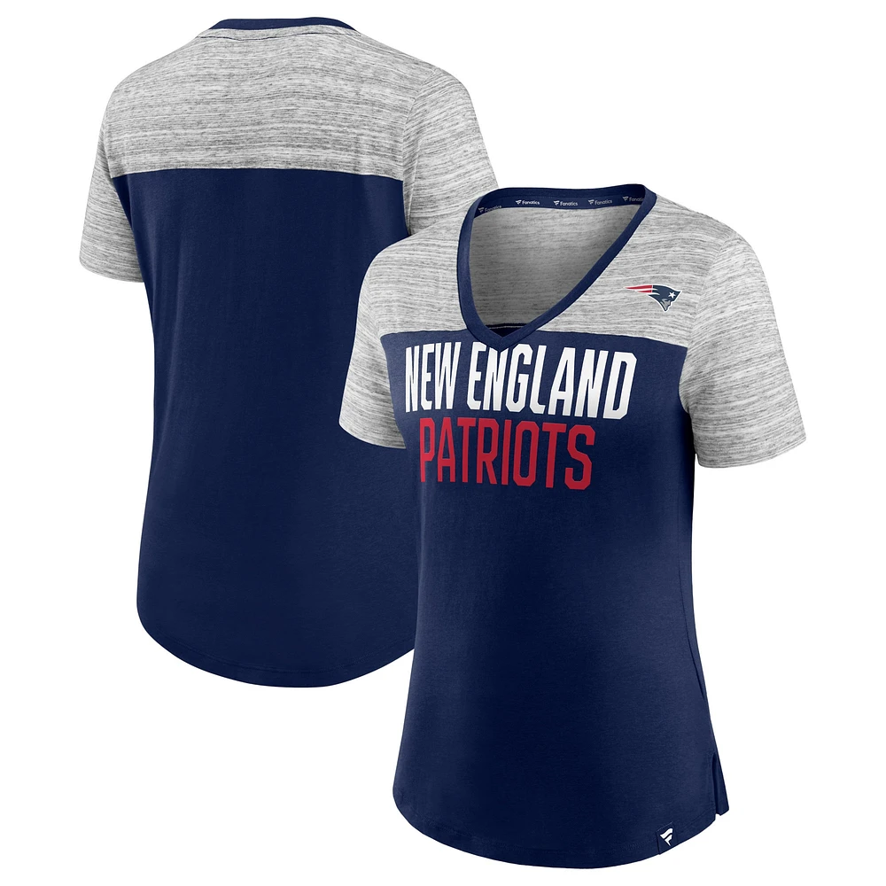 Women's Fanatics Navy/Heathered Gray New England Patriots Close Quarters V-Neck T-Shirt