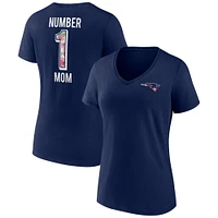 T-shirt à col en V pour femmes Fanatics Navy New England Patriots, grande taille, fête des mères #1 Mom