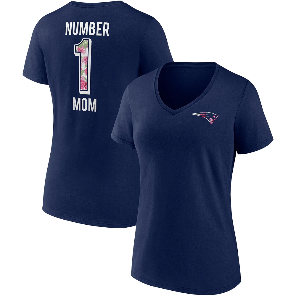 T-shirt à col en V pour la fête des mères de l'équipe Fanatics Navy New England Patriots femmes