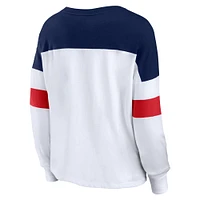 Haut léger à manches longues lacets Fanatics pour femmes blanc/bleu marine des New England Patriots Even Match