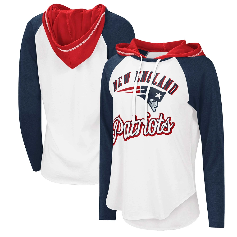 T-shirt à manches longues pour femme G-III 4Her by Carl Banks New England Patriots MVP Raglan Sweat capuche blanc