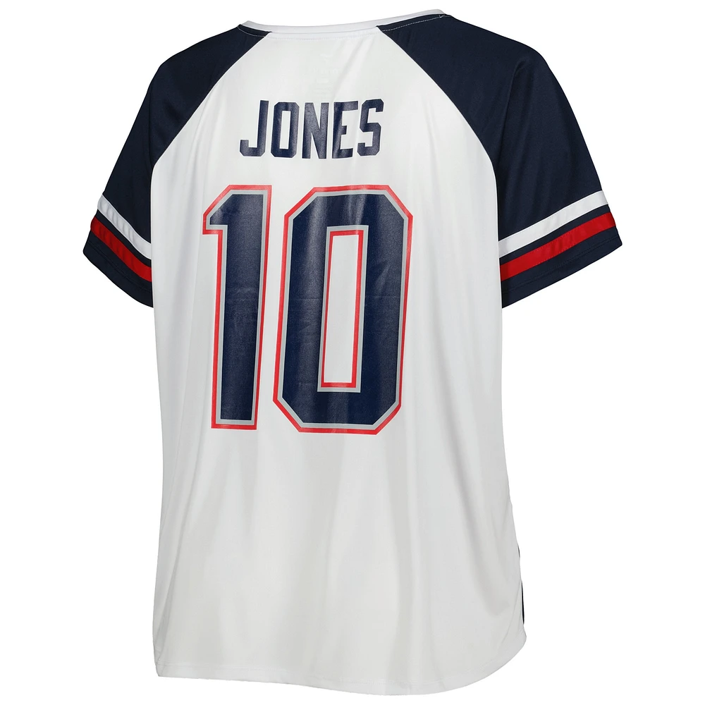 T-shirt à encolure crantée taille plus Mac Jones New England Patriots pour femme, blanc