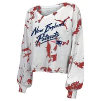 T-shirt court à manches longues et col en V pour femmes, Majestic Threads Mac Jones, New England Patriots, épaules dénudées, tie-dye, nom numéro