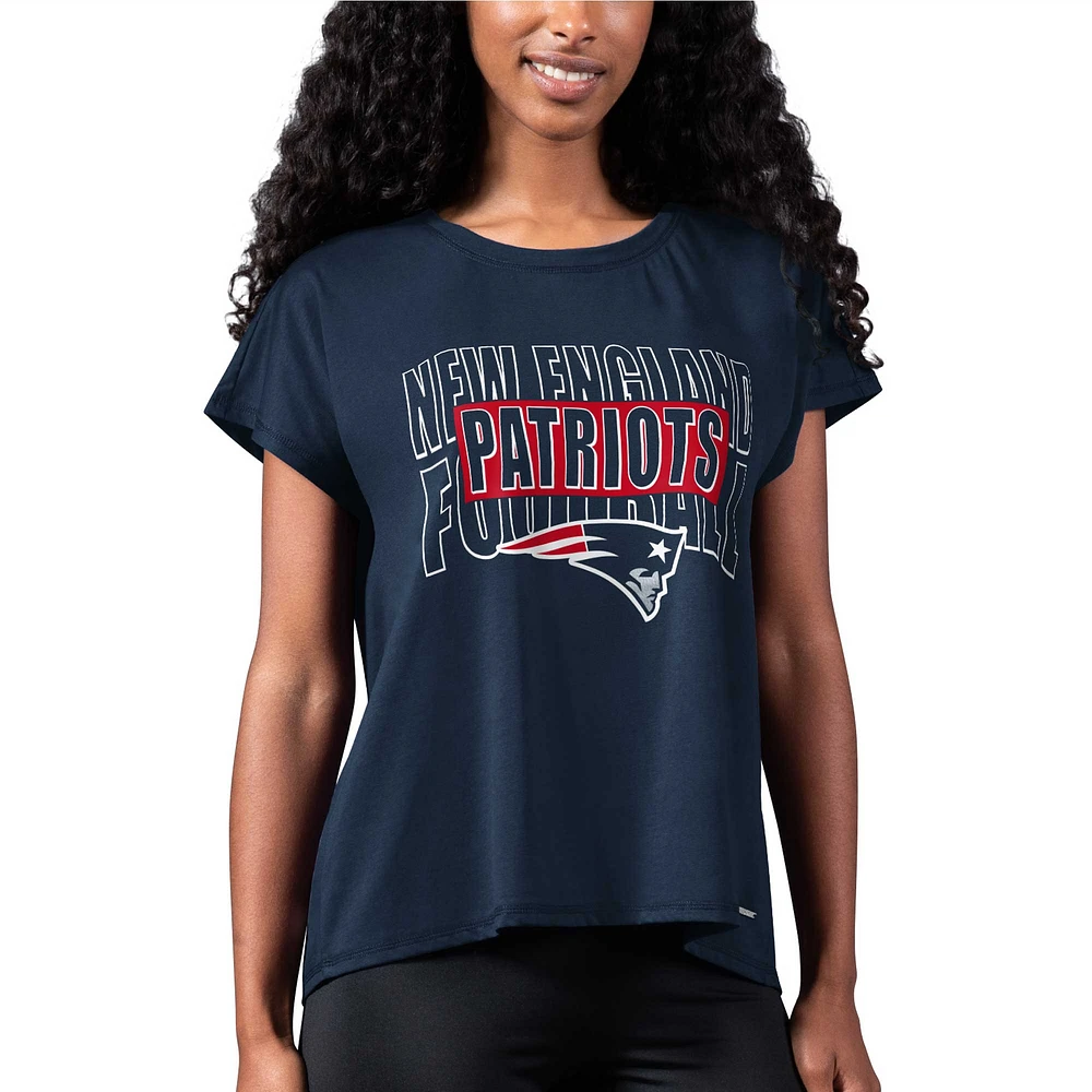 T-shirt avec fente au dos Abigail des New England Patriots MSX by Michael Strahan pour femmes, bleu marine