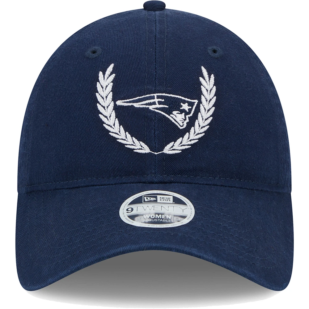 Casquette réglable New Era New England Patriots Leaves 9TWENTY bleu marine pour femme