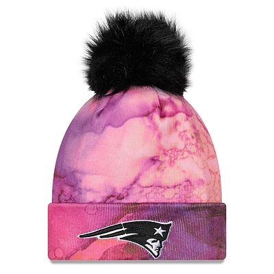 Bonnet en tricot à pompons Crucial Catch NFL des New England Patriots 2022 New Era pour femme, rose/noir