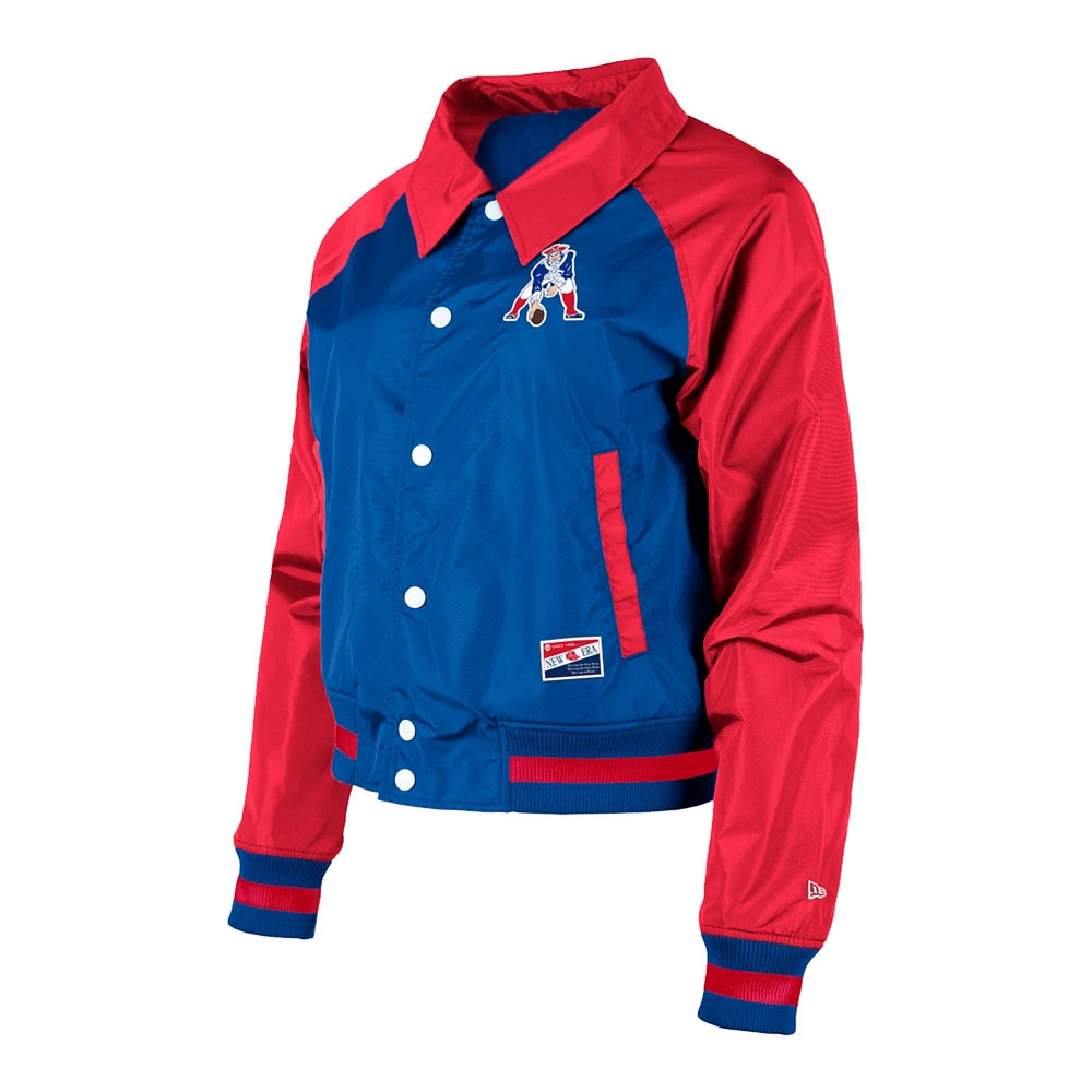 Veste raglan à boutons-pression Royal New England Patriots Coaches Era pour femme