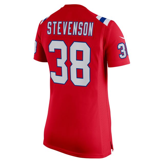 Maillot de joueur jeu alternatif des Patriots la Nouvelle-Angleterre Nike Rhamondre Stevenson pour femme rouge