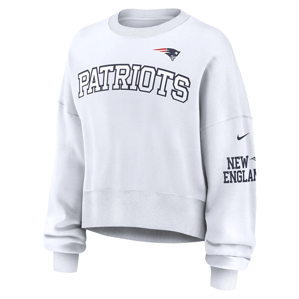 Women's Nike White New England Patriots Oversized Long Sleeve Cropped Sweatshirt